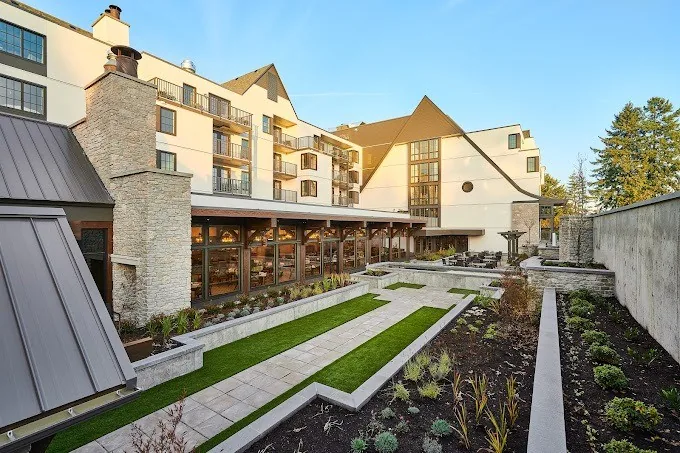 Berwick resort courtyard architectural photography